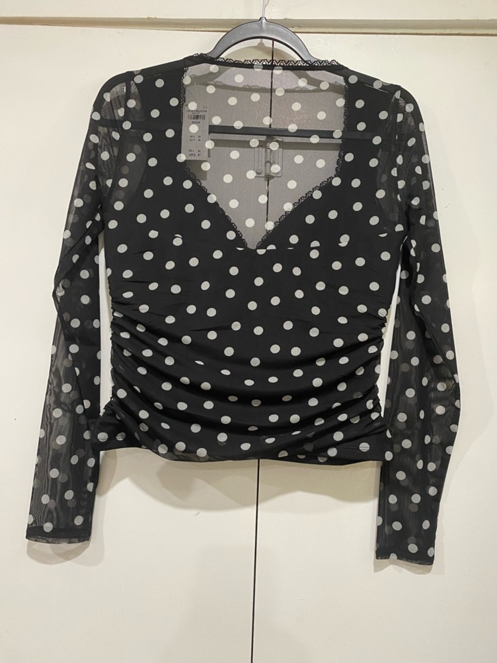 Abercrombie Fitch Blouse medium Bra Free Black Polka Dot Long-Sleeve V-Neck Top - Picture 6 of 13